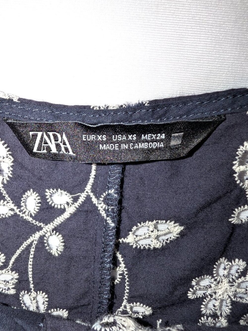 Zara | Cotton Embroidered Eyelet Midi Dress Navy & White | Size XS - Picture 4 of 12